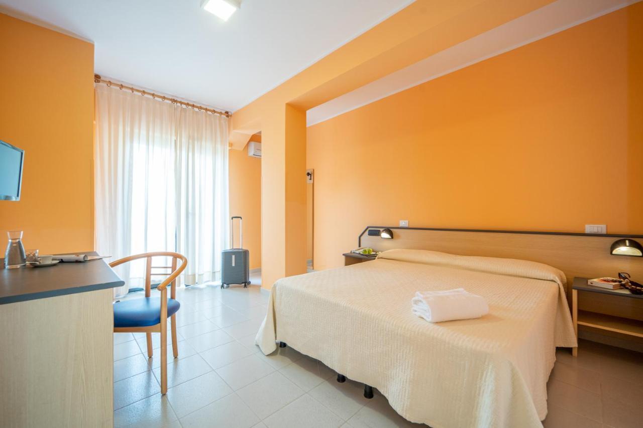 Hotel La Principessa Amantea Ruang foto